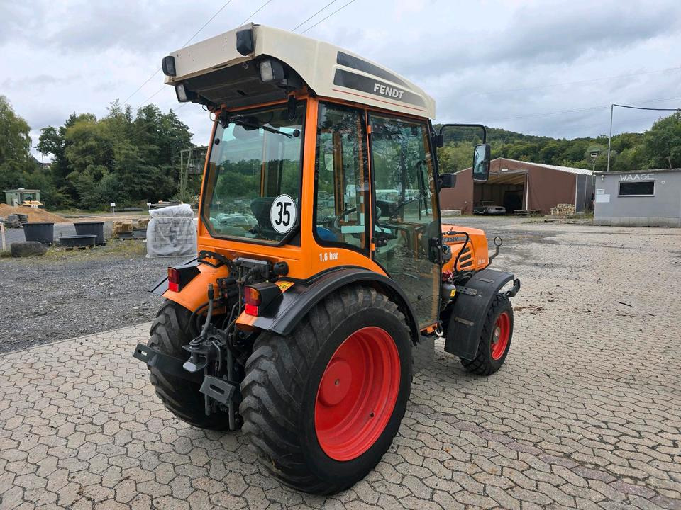Fendt 206V Schmalspurtraktor Traktor Schlepper Weinbergtraktor 206 208 210 Farmer Favorit Obstbau Weinbau - Τρακτέρ: φωτογραφία 3 Fendt 206V Schmalspurtraktor Traktor Schlepper Weinbergtraktor 206 208 210 Farmer Favorit Obstbau Weinbau - Τρακτέρ: φωτογραφία 3