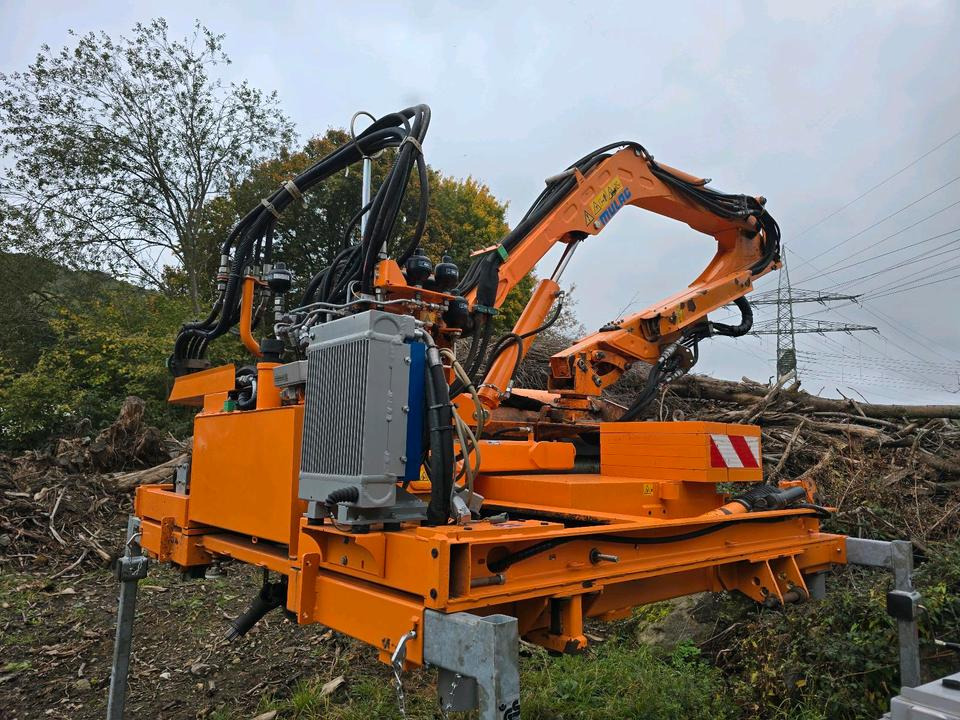 Mulag MHU 800 2020 Mähausleger Böschungsmäher Böschungsmulcher für Unimog 405 U 300 400 500 318 423 427 430 527 535 530 Mercedes-Benz - Καταστροφέας με βραχίονα: φωτογραφία 1 Mulag MHU 800 2020 Mähausleger Böschungsmäher Böschungsmulcher für Unimog 405 U 300 400 500 318 423 427 430 527 535 530 Mercedes-Benz - Καταστροφέας με βραχίονα: φωτογραφία 1