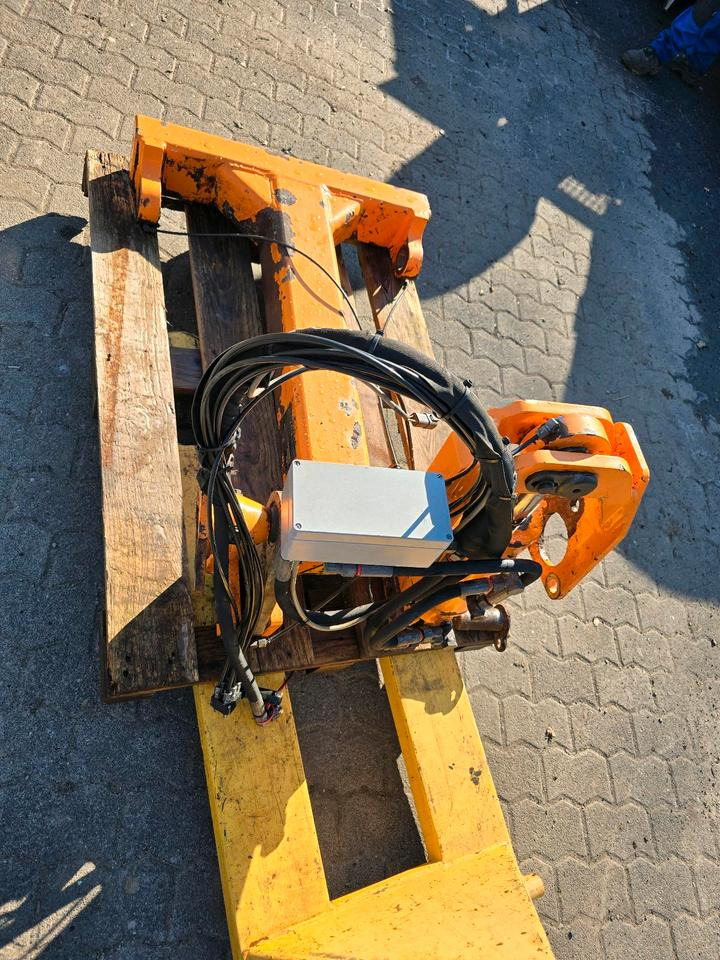 Mulag TR Torsionsrahmen Unimog 405 U300 300 U 400 500 Mercedes-Benz Böschungsmäher Böschungsmulcher Mähausleger FME 600 700 MKM FMK - Καταστροφέας με βραχίονα: φωτογραφία 4 Mulag TR Torsionsrahmen Unimog 405 U300 300 U 400 500 Mercedes-Benz Böschungsmäher Böschungsmulcher Mähausleger FME 600 700 MKM FMK - Καταστροφέας με βραχίονα: φωτογραφία 4