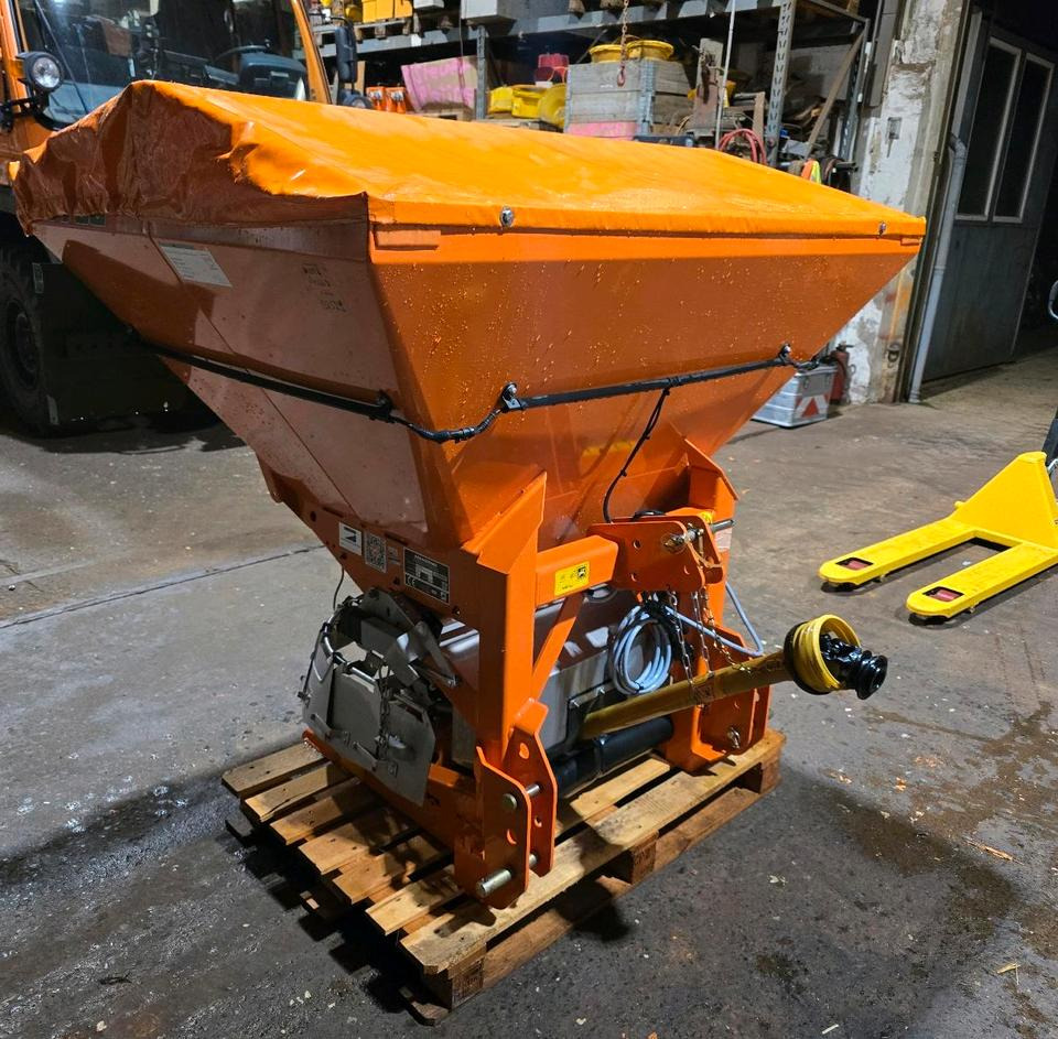 Neuer Amazone E+S 750 Salzstreuer Düngerstreuer Winterdienst Streuautomat Streusilo Solestreuer passend für Traktor Fendt Deutz Claas Case - Αλατιέρα: φωτογραφία 3 Neuer Amazone E+S 750 Salzstreuer Düngerstreuer Winterdienst Streuautomat Streusilo Solestreuer passend für Traktor Fendt Deutz Claas Case - Αλατιέρα: φωτογραφία 3