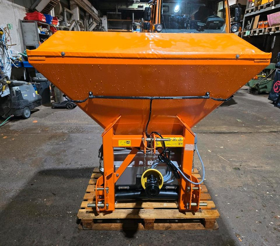 Neuer Amazone E+S 750 Salzstreuer Düngerstreuer Winterdienst Streuautomat Streusilo Solestreuer passend für Traktor Fendt Deutz Claas Case - Αλατιέρα: φωτογραφία 2 Neuer Amazone E+S 750 Salzstreuer Düngerstreuer Winterdienst Streuautomat Streusilo Solestreuer passend für Traktor Fendt Deutz Claas Case - Αλατιέρα: φωτογραφία 2