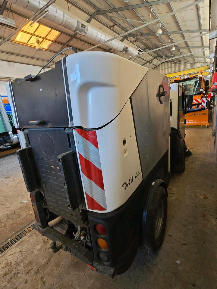 Nilfisk City Ranger 3500 Kehrmaschine Straßenkehrmaschine mit Schmidt Bediendisplay Hako Kehreinheit - Σάρωθρο δρόμων: φωτογραφία 5 Nilfisk City Ranger 3500 Kehrmaschine Straßenkehrmaschine mit Schmidt Bediendisplay Hako Kehreinheit - Σάρωθρο δρόμων: φωτογραφία 5