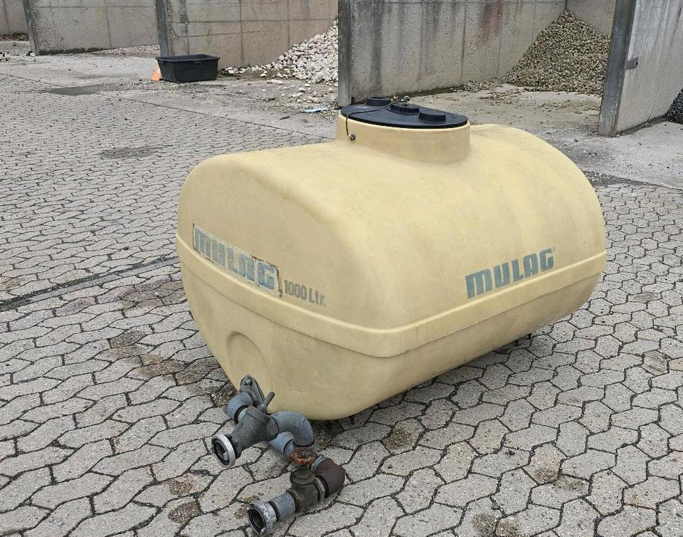Schmidt Mulag 1m3 Wassertank Wasserfass Speidel für Unimog UGE UGN 405 U300 400 500 427 430 LKW Boschung wassertank Laugentank Bewässerung 5000liter - Εμπορευματοκιβώτιο-δεξαμενή: φωτογραφία 1 Schmidt Mulag 1m3 Wassertank Wasserfass Speidel für Unimog UGE UGN 405 U300 400 500 427 430 LKW Boschung wassertank Laugentank Bewässerung 5000liter - Εμπορευματοκιβώτιο-δεξαμενή: φωτογραφία 1