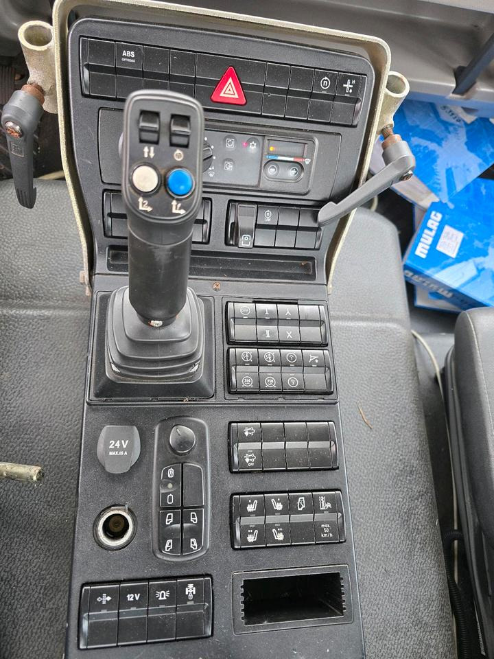 Κοινοτικο όχημα/ Ειδικό όχημα Unimog U423 NKS-Z-UGE-43 Mercedes-Benz 405/10 405/12 UGE Mercedes-Benz U 318 323 327 423 427 429 430 EasyDrive Variopilot: φωτογραφία 12