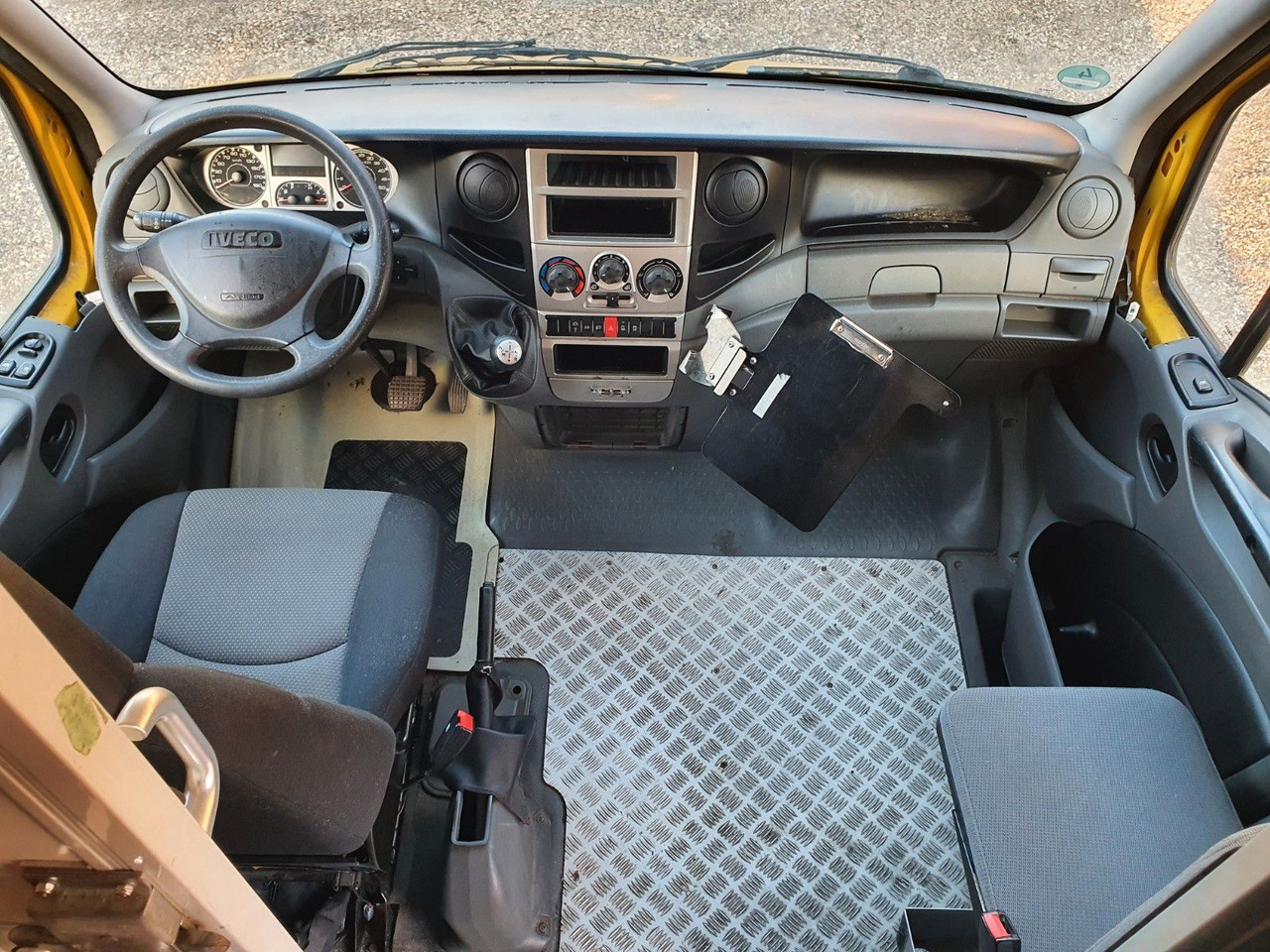 Iveco Daily Koffer Luftfeder Automatik 1.Hd. Integral - Αυτοκίνητο: φωτογραφία 5 Iveco Daily Koffer Luftfeder Automatik 1.Hd. Integral - Αυτοκίνητο: φωτογραφία 5