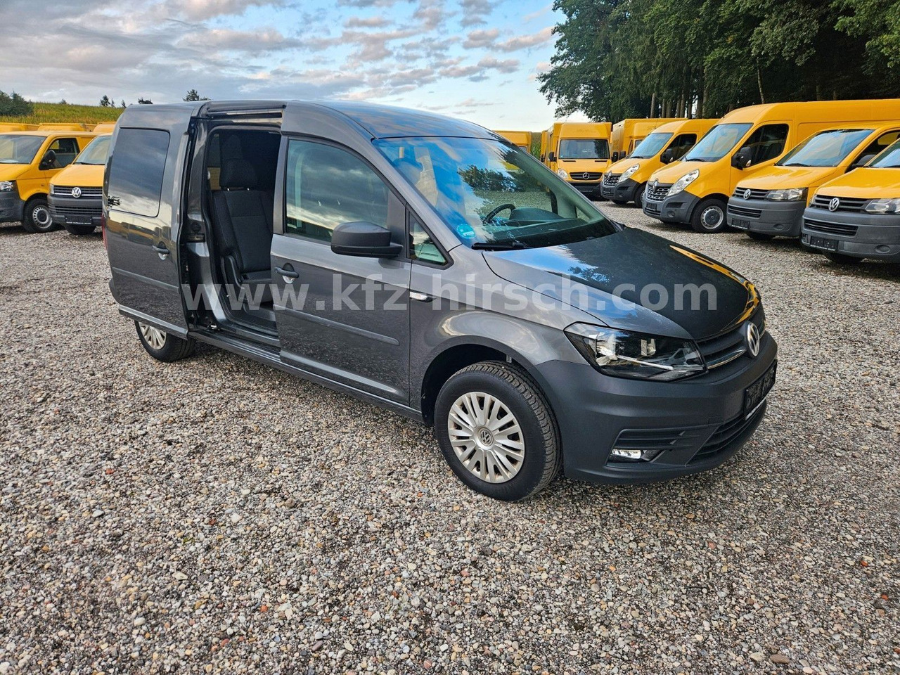 Volkswagen Caddy Maxi Conceptline|Temp|Sitzhzg|NAVI|2xS-Tür - Station wagon: φωτογραφία 1 Volkswagen Caddy Maxi Conceptline|Temp|Sitzhzg|NAVI|2xS-Tür - Station wagon: φωτογραφία 1