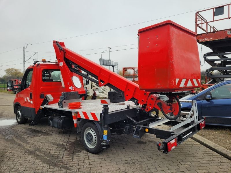 Iveco Daily 35S12 podnośnik koszowy 17 m CTE B-Lift 17 - Φορτηγό με εναέρια πλατφόρμα: φωτογραφία 2 Iveco Daily 35S12 podnośnik koszowy 17 m CTE B-Lift 17 - Φορτηγό με εναέρια πλατφόρμα: φωτογραφία 2