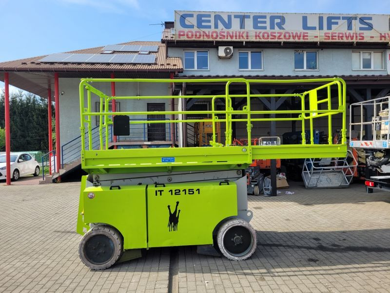 Podnośnik nożycowy samojezdny elektryczny 14 m Iteco IT 12151 - Ψαλιδωτό ανυψωτικό: φωτογραφία 5 Podnośnik nożycowy samojezdny elektryczny 14 m Iteco IT 12151 - Ψαλιδωτό ανυψωτικό: φωτογραφία 5