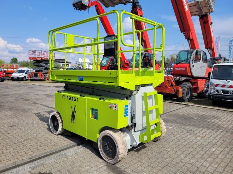 Podnośnik nożycowy samojezdny elektryczny 14 m Iteco IT 12151 - Ψαλιδωτό ανυψωτικό: φωτογραφία 2 Podnośnik nożycowy samojezdny elektryczny 14 m Iteco IT 12151 - Ψαλιδωτό ανυψωτικό: φωτογραφία 2