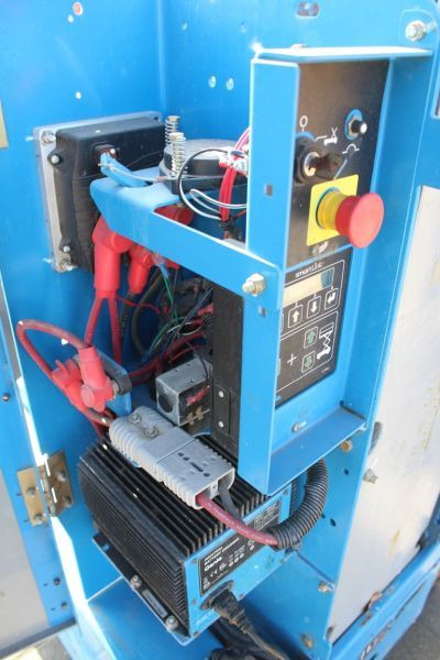 Leasing  podnośnik koszowy masztowy elektryczny 8 m Genie GR20 podnośnik koszowy masztowy elektryczny 8 m Genie GR20: φωτογραφία 9