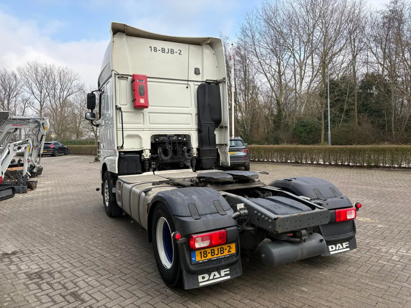 DAF XF 460 4x2 / APK - TUV JANUARI 2026 / HOLLAND TRUCK / ADR KLASSE I II III / 2 BEDS / - Τράκτορας: φωτογραφία 3 DAF XF 460 4x2 / APK - TUV JANUARI 2026 / HOLLAND TRUCK / ADR KLASSE I II III / 2 BEDS / - Τράκτορας: φωτογραφία 3