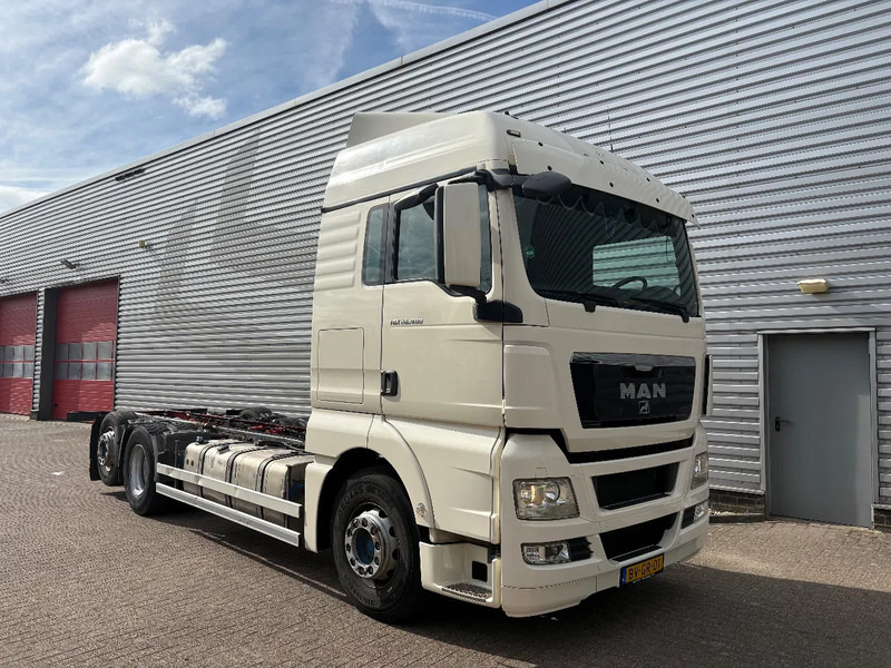 MAN TGX 26.400 / 6x2-2 LL / TUV - APK DECEMBER 2025 / - Φορτηγό σασί: φωτογραφία 1 MAN TGX 26.400 / 6x2-2 LL / TUV - APK DECEMBER 2025 / - Φορτηγό σασί: φωτογραφία 1