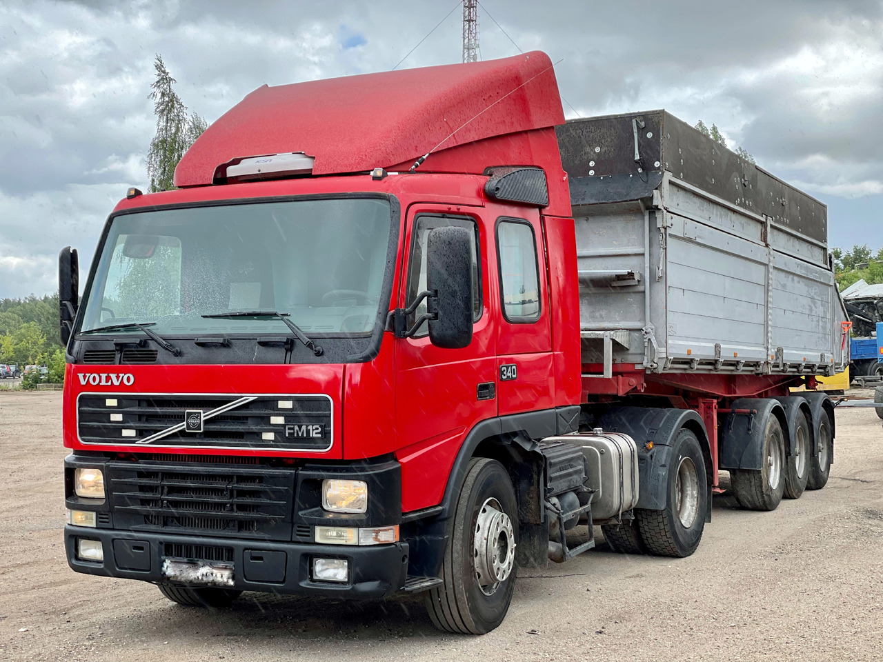 VOLVO FM - Φορτηγό ανατρεπόμενο: φωτογραφία 2 VOLVO FM - Φορτηγό ανατρεπόμενο: φωτογραφία 2
