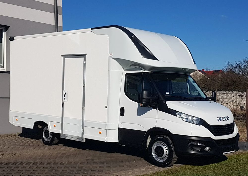 Iveco DAILY KONTENER NISKOPODŁOGOWY 4,43x2,23x2,42 SKLEP FOODTRUCK BAR KLIMA KONIOWÓZ KAMPER - Αυτοκινούμενη καντίνα: φωτογραφία 1 Iveco DAILY KONTENER NISKOPODŁOGOWY 4,43x2,23x2,42 SKLEP FOODTRUCK BAR KLIMA KONIOWÓZ KAMPER - Αυτοκινούμενη καντίνα: φωτογραφία 1