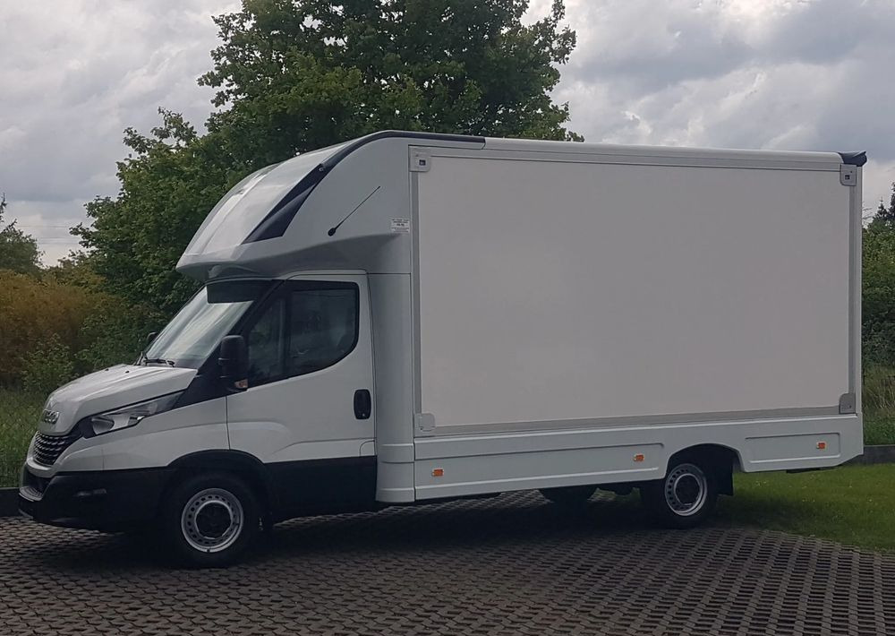 Iveco DAILY KONTENER NISKOPODŁOGOWY 4,43x2,23x2,42 SKLEP FOODTRUCK BAR KLIMA KONIOWÓZ KAMPER - Επαγγελματικό αυτοκίνητο κόφα: φωτογραφία 2 Iveco DAILY KONTENER NISKOPODŁOGOWY 4,43x2,23x2,42 SKLEP FOODTRUCK BAR KLIMA KONIOWÓZ KAMPER - Επαγγελματικό αυτοκίνητο κόφα: φωτογραφία 2