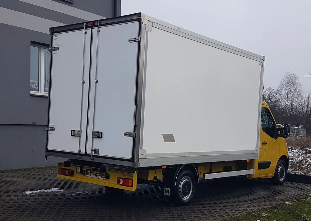 Renault MASTER KONTENER 8EP 4,21x2,23x2,22 KLIMA KRAJOWY MANUAL 6-BIEGÓW - Επαγγελματικό αυτοκίνητο κόφα: φωτογραφία 4 Renault MASTER KONTENER 8EP 4,21x2,23x2,22 KLIMA KRAJOWY MANUAL 6-BIEGÓW - Επαγγελματικό αυτοκίνητο κόφα: φωτογραφία 4