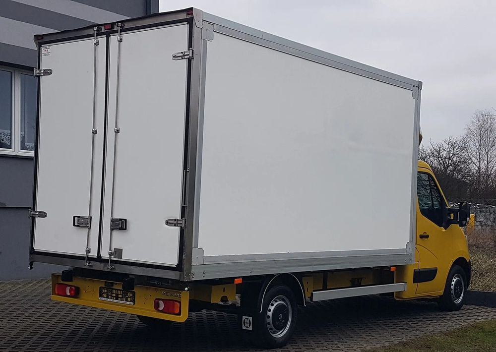 Renault MASTER KONTENER 8EP 4,21x2,23x2,22 KLIMA MANUAL KRAJOWY 6-BIEGÓW - Επαγγελματικό αυτοκίνητο κόφα: φωτογραφία 4 Renault MASTER KONTENER 8EP 4,21x2,23x2,22 KLIMA MANUAL KRAJOWY 6-BIEGÓW - Επαγγελματικό αυτοκίνητο κόφα: φωτογραφία 4