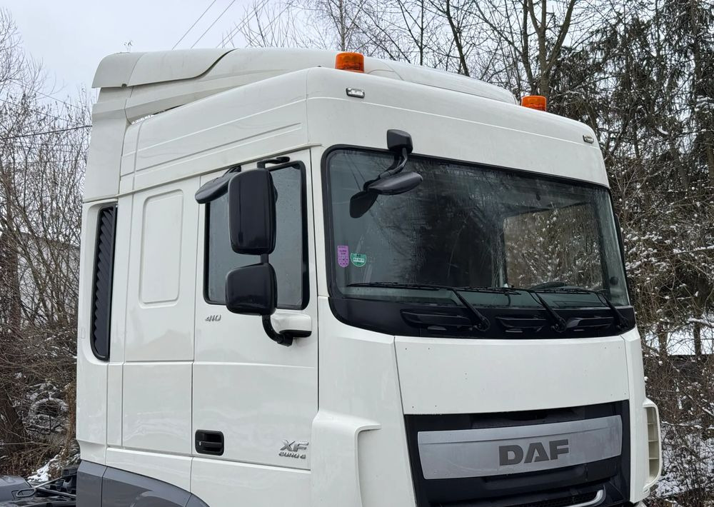 DAF * DAF XF 106 * SPROWADZONY * SUPER STAN CIĄGNIK SIODŁOWY Euro 6 - Τράκτορας: φωτογραφία 5 DAF * DAF XF 106 * SPROWADZONY * SUPER STAN CIĄGNIK SIODŁOWY Euro 6 - Τράκτορας: φωτογραφία 5