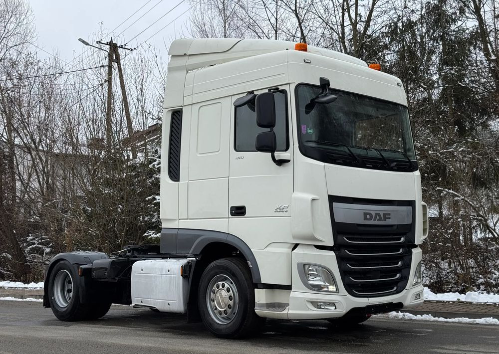 DAF * DAF XF 106 * SPROWADZONY * SUPER STAN CIĄGNIK SIODŁOWY Euro 6 - Τράκτορας: φωτογραφία 3 DAF * DAF XF 106 * SPROWADZONY * SUPER STAN CIĄGNIK SIODŁOWY Euro 6 - Τράκτορας: φωτογραφία 3