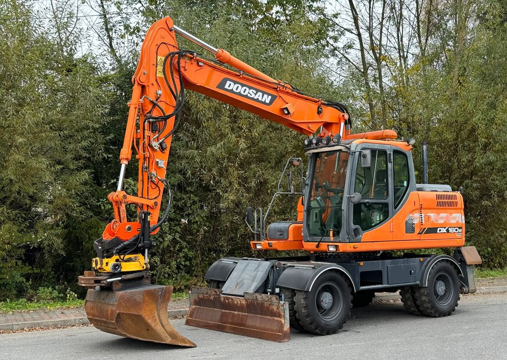 Doosan * DOOSAN DX160W *ROTOTILT* GPS 2D Leica * Sprowadzona * Stan Perfekcyjny * Koparka Kołowa * - Τροχοφόρος εκσκαφέας: φωτογραφία 1 Doosan * DOOSAN DX160W *ROTOTILT* GPS 2D Leica * Sprowadzona * Stan Perfekcyjny * Koparka Kołowa * - Τροχοφόρος εκσκαφέας: φωτογραφία 1
