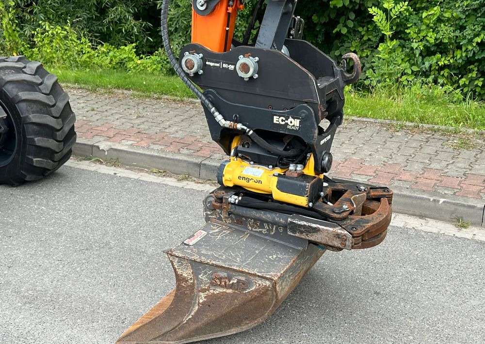 Doosan DOOSAN DX57W *ROTOTILT* 2200 Motogodzin * Jak Nowa * Sprowadzona * Stan Perfekcyjny - Τροχοφόρος εκσκαφέας: φωτογραφία 3 Doosan DOOSAN DX57W *ROTOTILT* 2200 Motogodzin * Jak Nowa * Sprowadzona * Stan Perfekcyjny - Τροχοφόρος εκσκαφέας: φωτογραφία 3