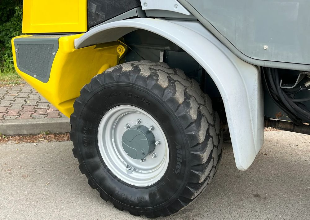 Kramer * Kramer Allrad Neuson 950 * Ładowarka * Sprowadzona * Bardzo Dobry Stan - Ελαστιχοφόρος φορτωτής: φωτογραφία 5 Kramer * Kramer Allrad Neuson 950 * Ładowarka * Sprowadzona * Bardzo Dobry Stan - Ελαστιχοφόρος φορτωτής: φωτογραφία 5