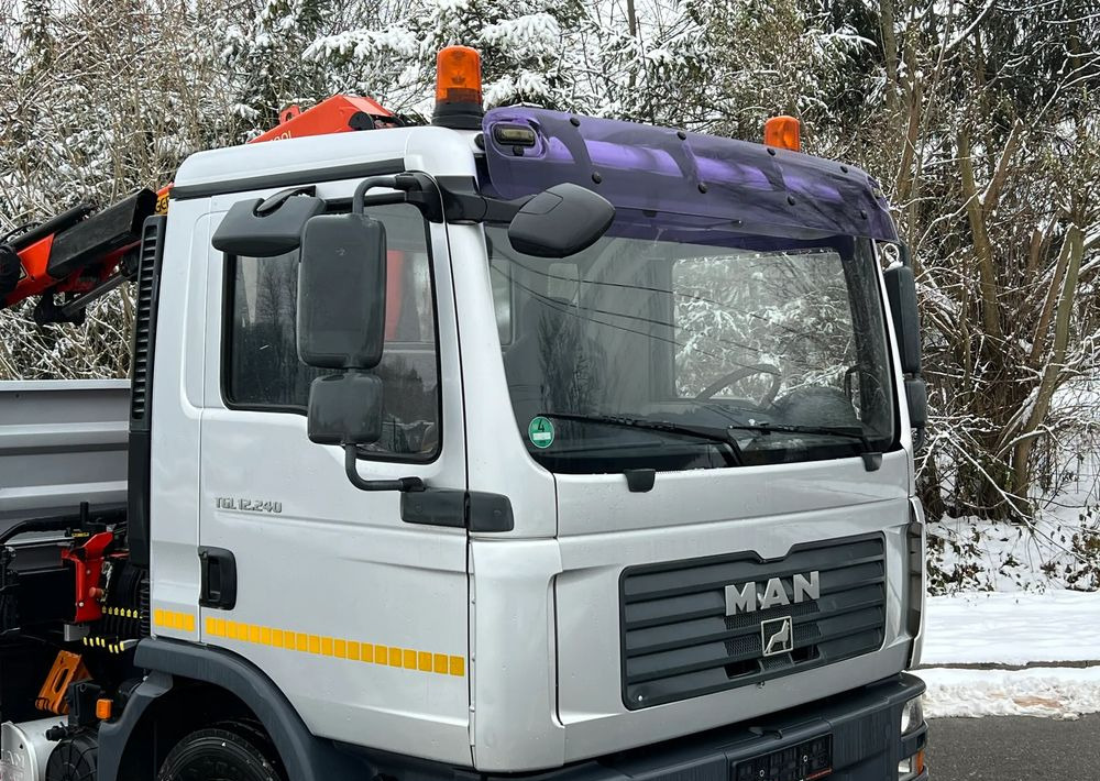 MAN MAN TGL 12-240 Kiper Wywrotka 4x2 Kran PALFINGER PK 12500 BARDZO DOBRY STAN - Φορτηγό ανατρεπόμενο: φωτογραφία 4 MAN MAN TGL 12-240 Kiper Wywrotka 4x2 Kran PALFINGER PK 12500 BARDZO DOBRY STAN - Φορτηγό ανατρεπόμενο: φωτογραφία 4