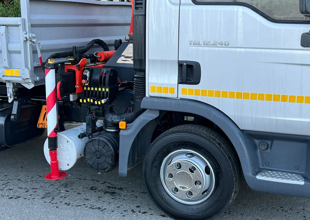 MAN MAN TGL 12-240 Kiper Wywrotka 4x2 Kran PALFINGER PK 12500 BARDZO DOBRY STAN - Φορτηγό ανατρεπόμενο: φωτογραφία 5 MAN MAN TGL 12-240 Kiper Wywrotka 4x2 Kran PALFINGER PK 12500 BARDZO DOBRY STAN - Φορτηγό ανατρεπόμενο: φωτογραφία 5