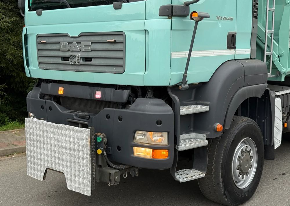 MAN * TGA 26.410 MAN * Kiper / Wywrotka * 6x6 * Sprowadzona * Bordmatik x2 * Bardzo Dobry Stan - Φορτηγό ανατρεπόμενο: φωτογραφία 4 MAN * TGA 26.410 MAN * Kiper / Wywrotka * 6x6 * Sprowadzona * Bordmatik x2 * Bardzo Dobry Stan - Φορτηγό ανατρεπόμενο: φωτογραφία 4