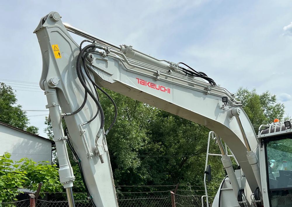 Takeuchi KOPARKA TAKEUCHI TB2150R 5100 MTH SPROWADZONA STAN PERFEKCYJNY - Ερπυστριοφόρος εκσκαφέας: φωτογραφία 3 Takeuchi KOPARKA TAKEUCHI TB2150R 5100 MTH SPROWADZONA STAN PERFEKCYJNY - Ερπυστριοφόρος εκσκαφέας: φωτογραφία 3