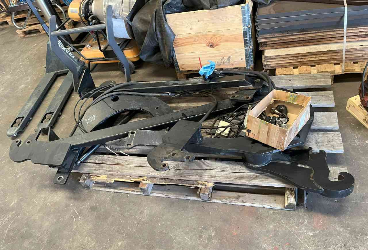 BMH Palas SC 370 Front-laders / Frontlader / Voorlader / Tractoren - Φορτωτησ για τρακτερ: φωτογραφία 5 BMH Palas SC 370 Front-laders / Frontlader / Voorlader / Tractoren - Φορτωτησ για τρακτερ: φωτογραφία 5