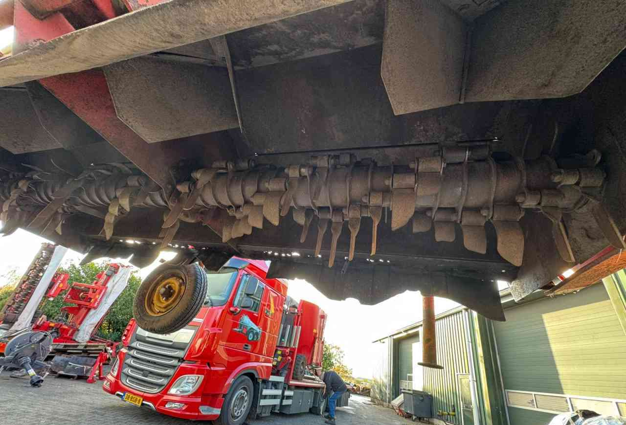 Grimme KS3000 - Καταστροφέας υπολειμμάτων πατάτας: φωτογραφία 4 Grimme KS3000 - Καταστροφέας υπολειμμάτων πατάτας: φωτογραφία 4