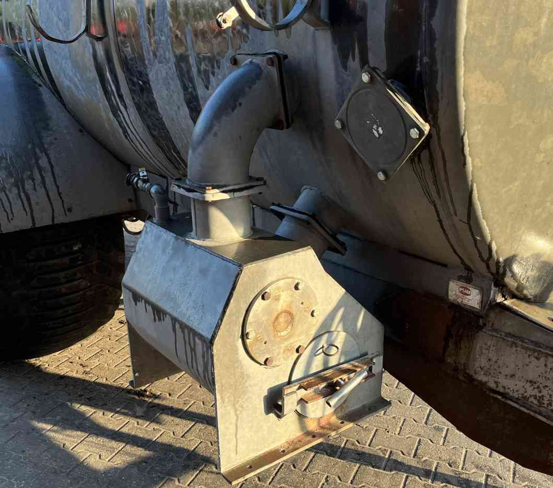 Ipsam 8000 liter tank Vredo bemester. Mestverwerking - Κοπροδιανομέας υγρής κοπριάς: φωτογραφία 4 Ipsam 8000 liter tank Vredo bemester. Mestverwerking - Κοπροδιανομέας υγρής κοπριάς: φωτογραφία 4