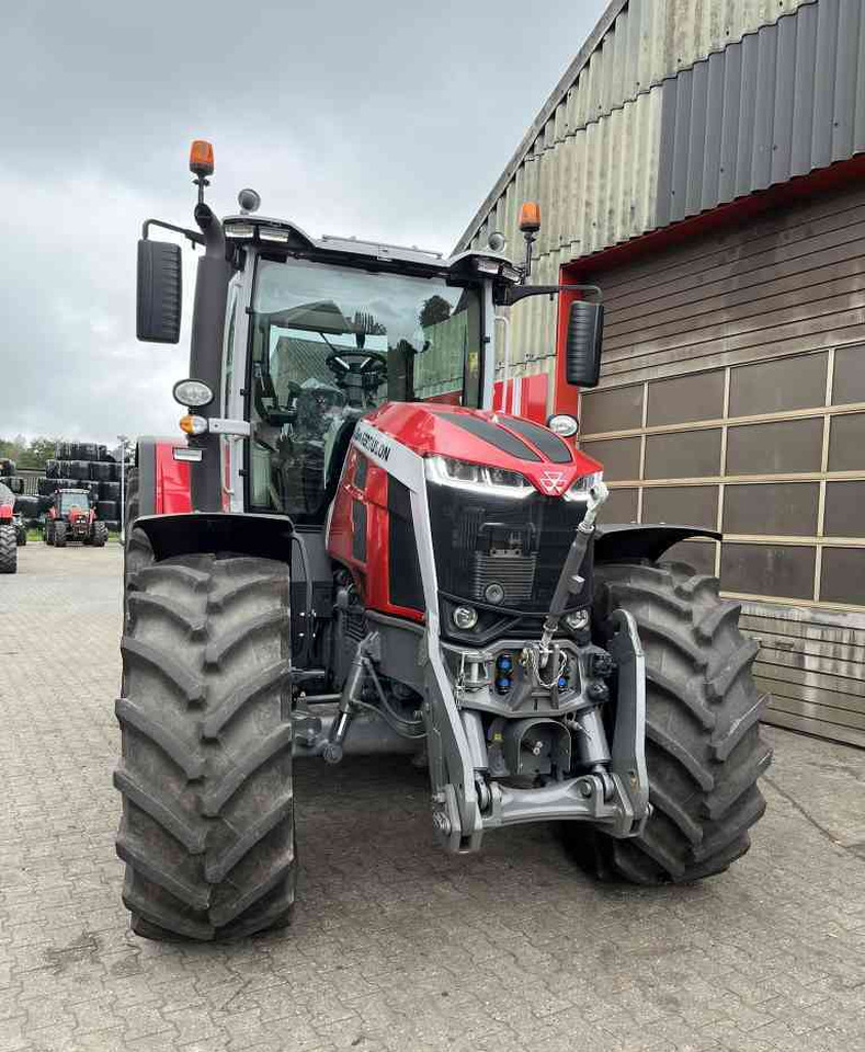 Τρακτέρ Massey Ferguson 8S.225 Dyna-VT Exclusive Tractoren: φωτογραφία 6 Τρακτέρ Massey Ferguson 8S.225 Dyna-VT Exclusive Tractoren: φωτογραφία 6