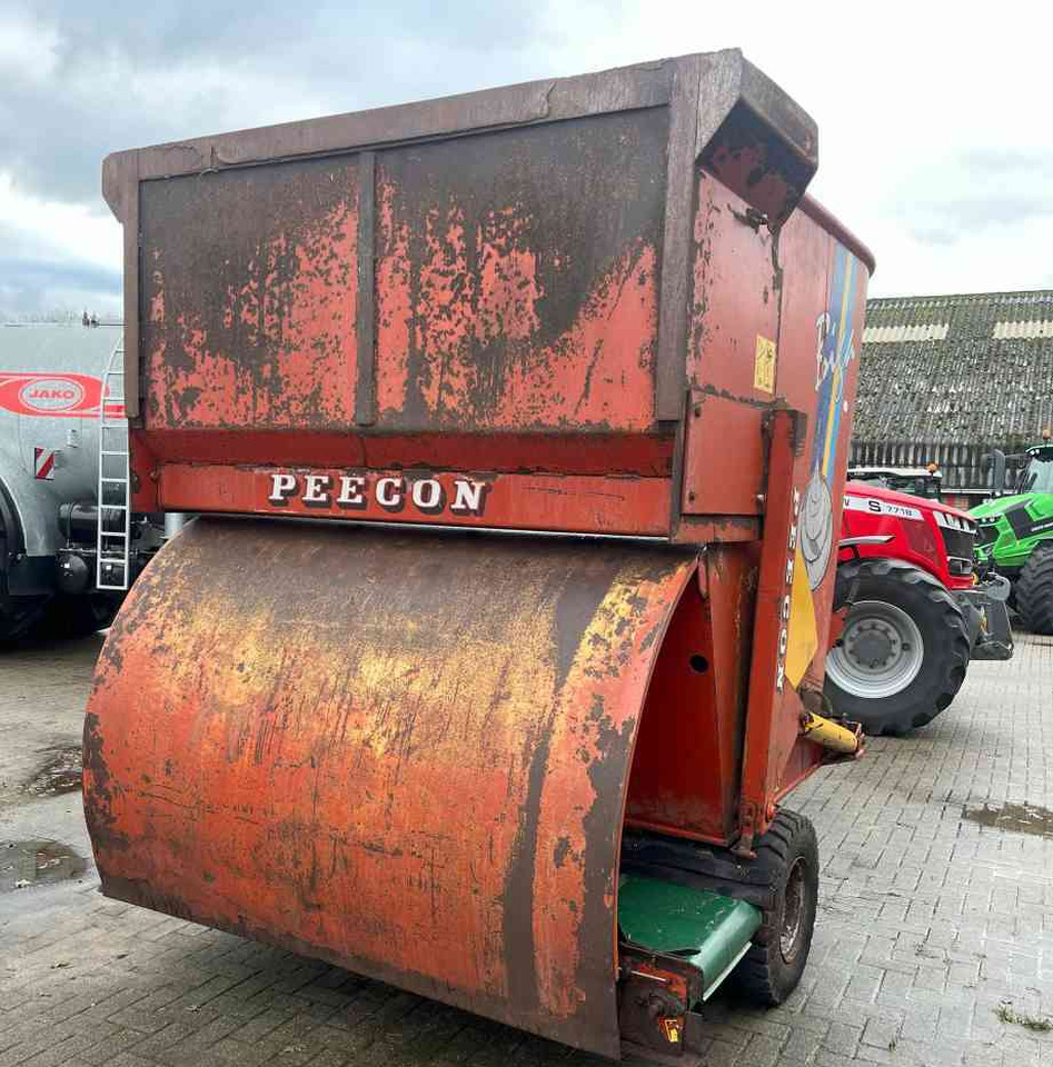 Peecon BIGA 10 voermengwagen, laadklep, voermachines - Ενσιροδιανομέας: φωτογραφία 4 Peecon BIGA 10 voermengwagen, laadklep, voermachines - Ενσιροδιανομέας: φωτογραφία 4