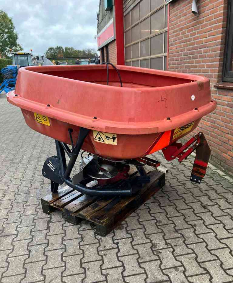 Trioliet TST Kunstmeststrooier mestverwerking - Λιπασματοδιανομέας: φωτογραφία 4 Trioliet TST Kunstmeststrooier mestverwerking - Λιπασματοδιανομέας: φωτογραφία 4