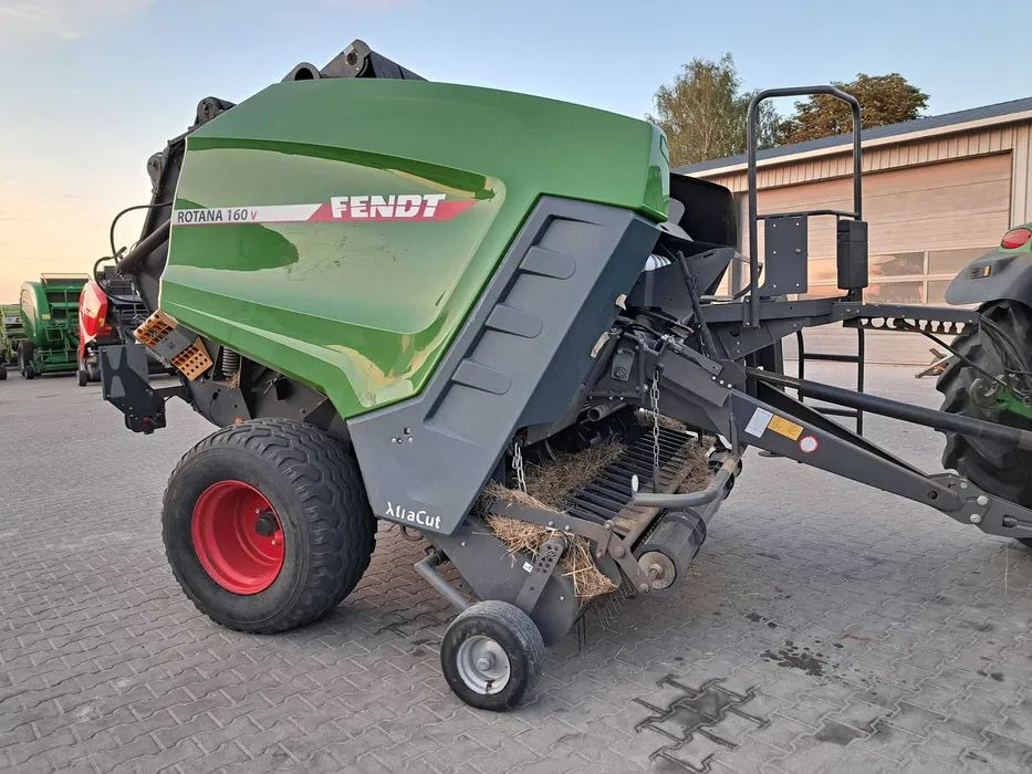 Fendt ROTANA 160V XtraCut - Χορτοδετική μηχανή στρόγγυλης μπάλας: φωτογραφία 1 Fendt ROTANA 160V XtraCut - Χορτοδετική μηχανή στρόγγυλης μπάλας: φωτογραφία 1