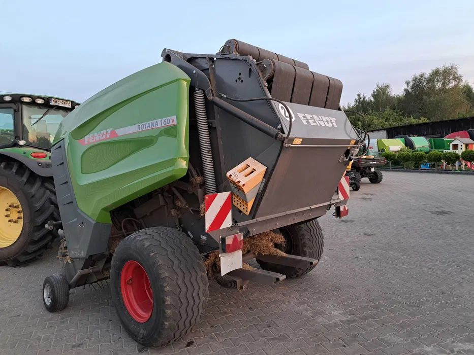 Fendt ROTANA 160V XtraCut - Χορτοδετική μηχανή στρόγγυλης μπάλας: φωτογραφία 3 Fendt ROTANA 160V XtraCut - Χορτοδετική μηχανή στρόγγυλης μπάλας: φωτογραφία 3