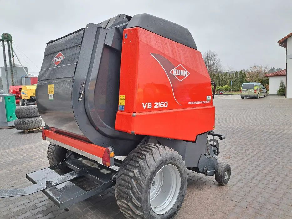 Kuhn VB 2160 - Χορτοδετική μηχανή στρόγγυλης μπάλας: φωτογραφία 4 Kuhn VB 2160 - Χορτοδετική μηχανή στρόγγυλης μπάλας: φωτογραφία 4
