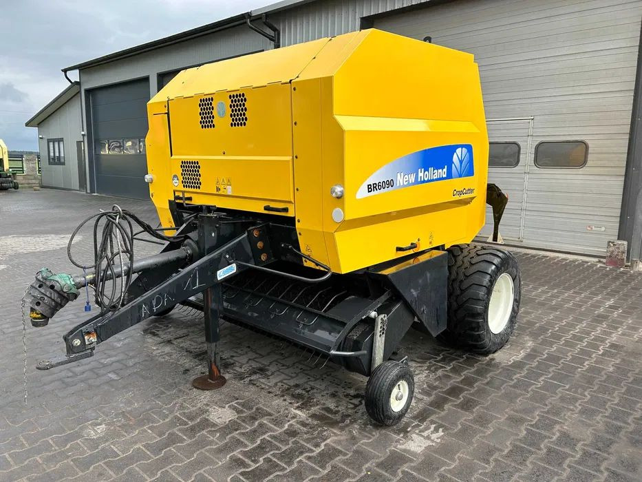 Prasa rolująca New Holland BR 6090 prasa łańcuchowa noże cropcutter - Χορτοδετική μηχανή στρόγγυλης μπάλας: φωτογραφία 3 Prasa rolująca New Holland BR 6090 prasa łańcuchowa noże cropcutter - Χορτοδετική μηχανή στρόγγυλης μπάλας: φωτογραφία 3
