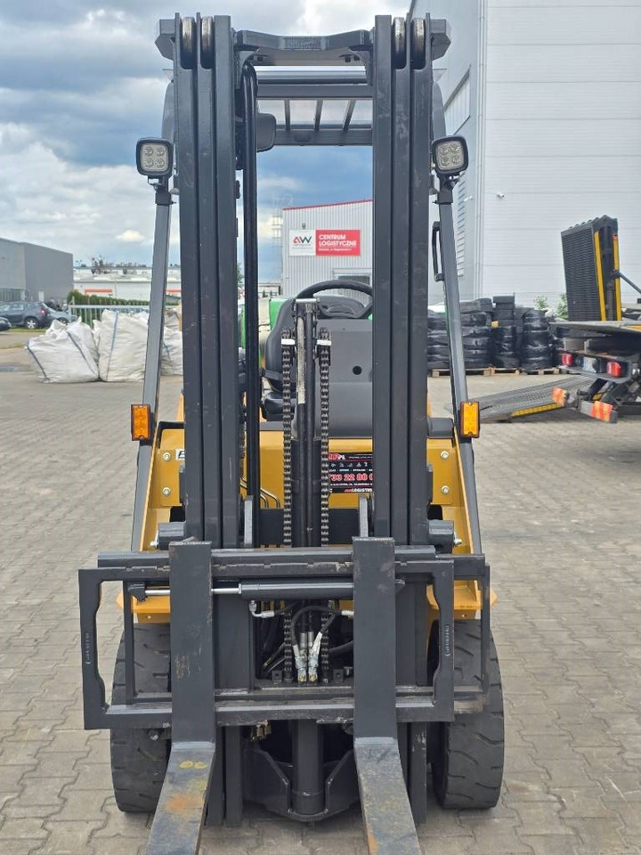 Υγραεριοκίνητο περονοφόρο CAT GP 18 NT: φωτογραφία 12