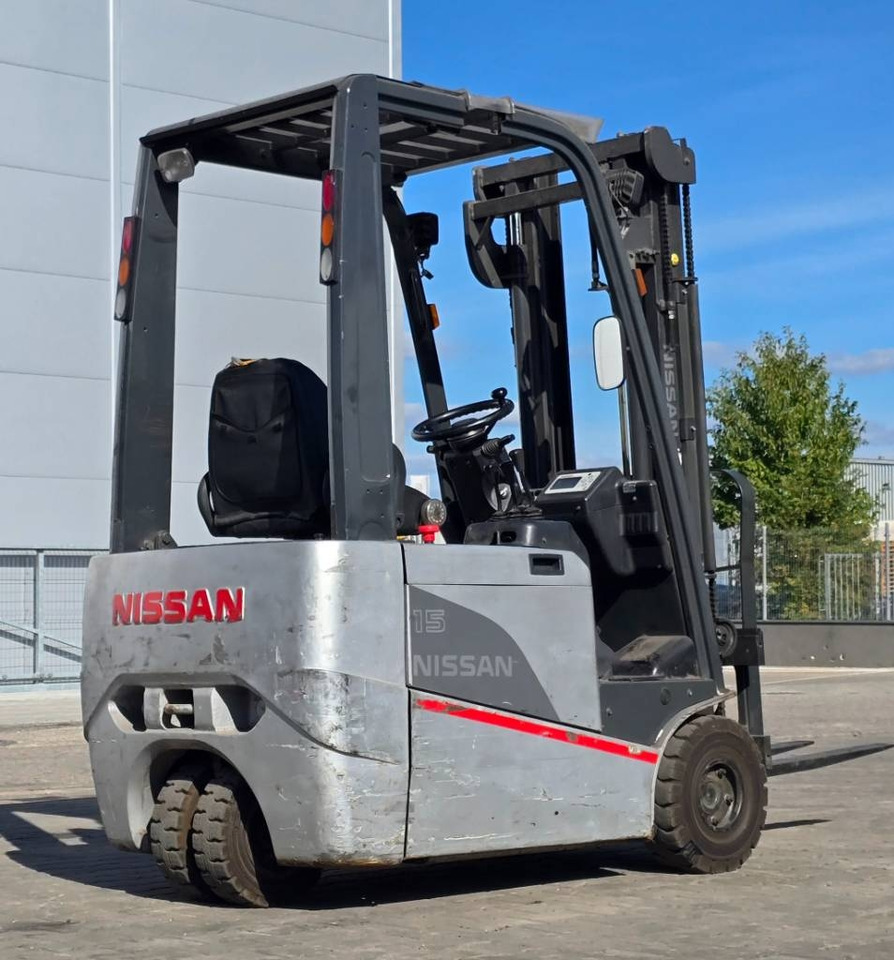 Nissan 1N1L 15Q - Ηλεκτροκίνητο περονοφόρο: φωτογραφία 4 Nissan 1N1L 15Q - Ηλεκτροκίνητο περονοφόρο: φωτογραφία 4
