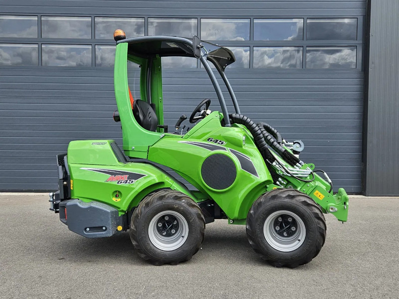 Avant 645i Rental mini-shovel - Ερπυστριοφόρος μικρός φορτωτής: φωτογραφία 2 Avant 645i Rental mini-shovel - Ερπυστριοφόρος μικρός φορτωτής: φωτογραφία 2