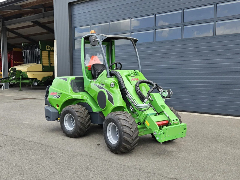 Avant 755i Rental mini-shovel - Ερπυστριοφόρος μικρός φορτωτής: φωτογραφία 1 Avant 755i Rental mini-shovel - Ερπυστριοφόρος μικρός φορτωτής: φωτογραφία 1