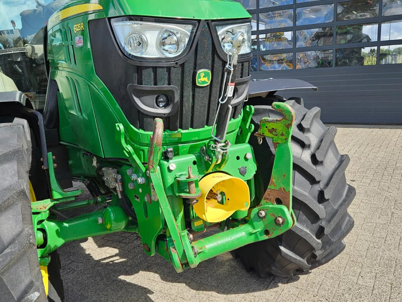 John Deere 6125R Autopower - Τρακτέρ: φωτογραφία 4 John Deere 6125R Autopower - Τρακτέρ: φωτογραφία 4