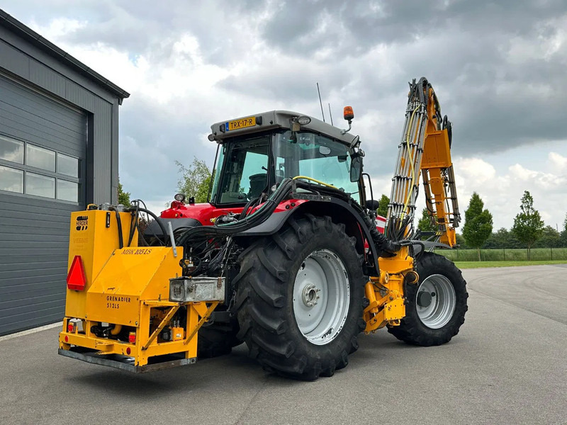 Massey Ferguson 6713S Dyna 6 - Τρακτέρ: φωτογραφία 3 Massey Ferguson 6713S Dyna 6 - Τρακτέρ: φωτογραφία 3