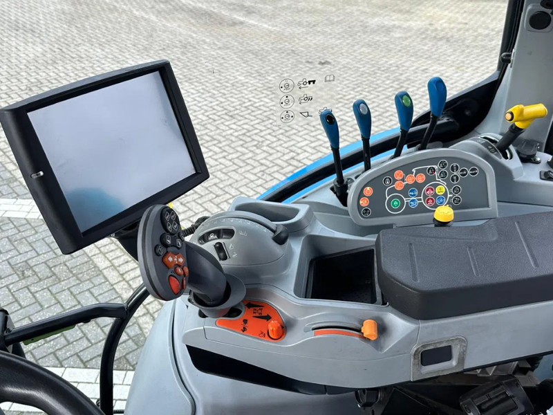 Τρακτέρ New Holland T5.140 Autocommand: φωτογραφία 16