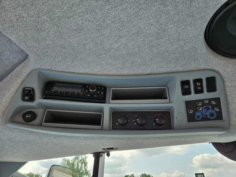 Τρακτέρ New Holland T7.210 Range command 50 km/h: φωτογραφία 20 Τρακτέρ New Holland T7.210 Range command 50 km/h: φωτογραφία 20