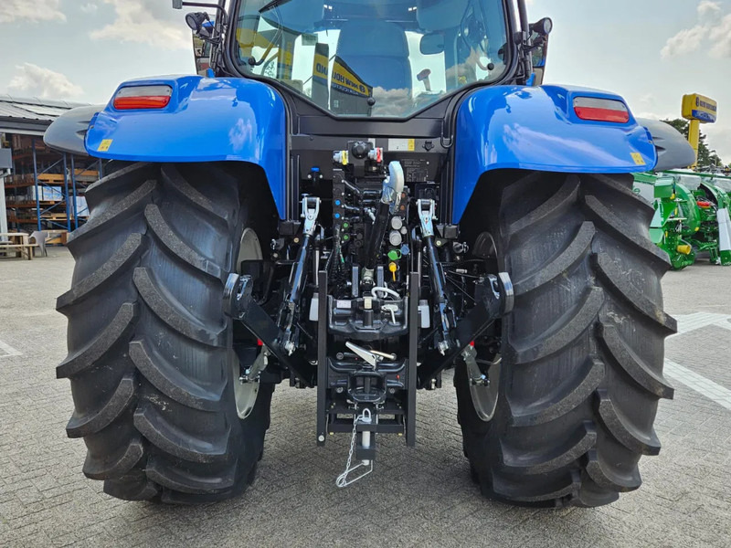 Τρακτέρ New Holland T7.210 Range command 50 km/h: φωτογραφία 11 Τρακτέρ New Holland T7.210 Range command 50 km/h: φωτογραφία 11