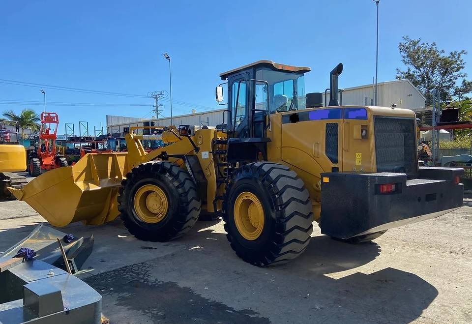 NEW CAT Caterpillar 7 TON Loader Warranty up to 10 YEARS НОВА Копарка CAT Caterpillar 7 ТОН Гарантія до 10 РОКІВ NOWA Ładowarka CAT Caterpillar 7 TON Gwarancja do 10 LAT - Ελαστιχοφόρος φορτωτής: φωτογραφία 4 NEW CAT Caterpillar 7 TON Loader Warranty up to 10 YEARS НОВА Копарка CAT Caterpillar 7 ТОН Гарантія до 10 РОКІВ NOWA Ładowarka CAT Caterpillar 7 TON Gwarancja do 10 LAT - Ελαστιχοφόρος φορτωτής: φωτογραφία 4